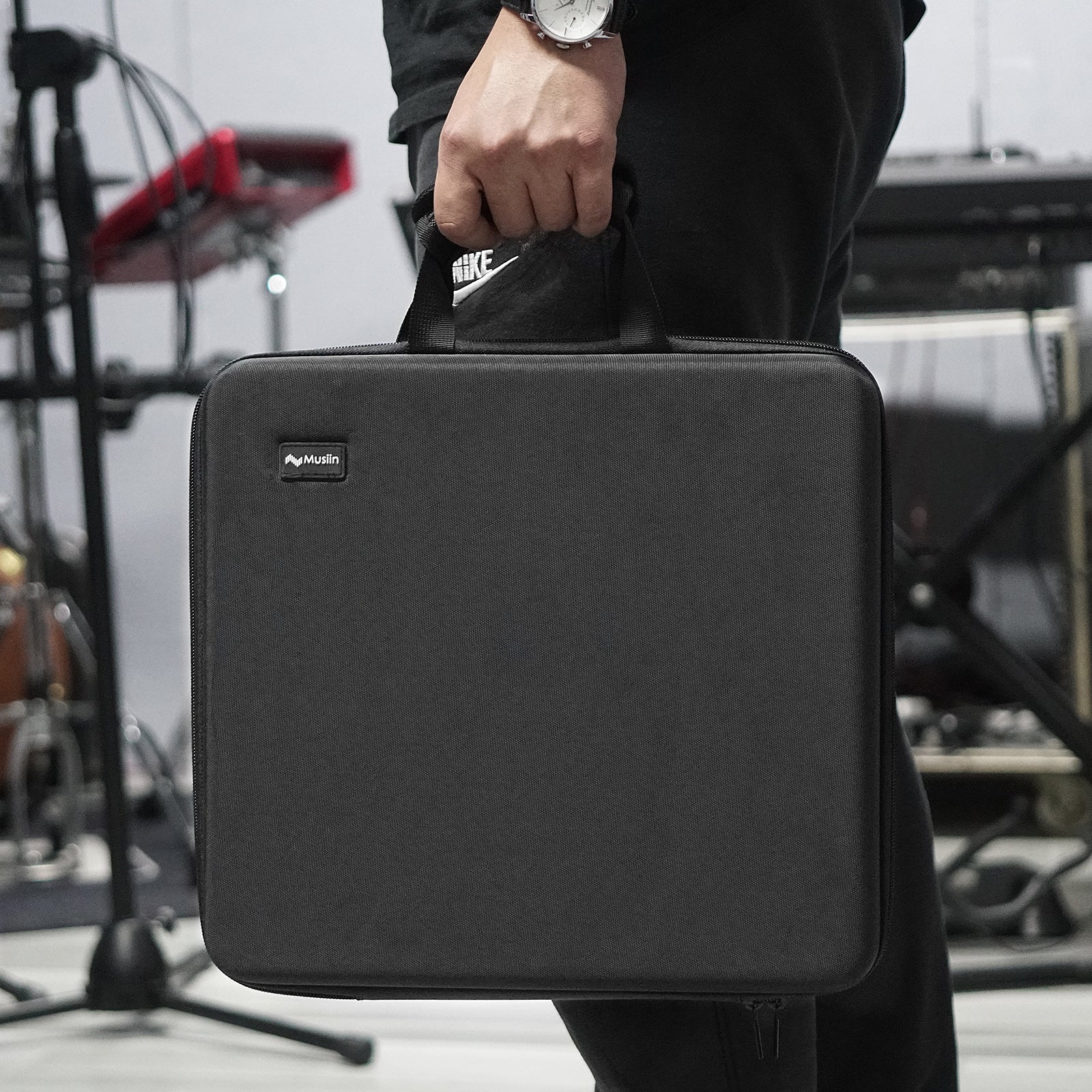 Musiin Premium Velvet Hardshell Case Compatible with Native Instruments Maschine+plus case NI MK3 Cover Drum Controller Analog Device bag with Strap