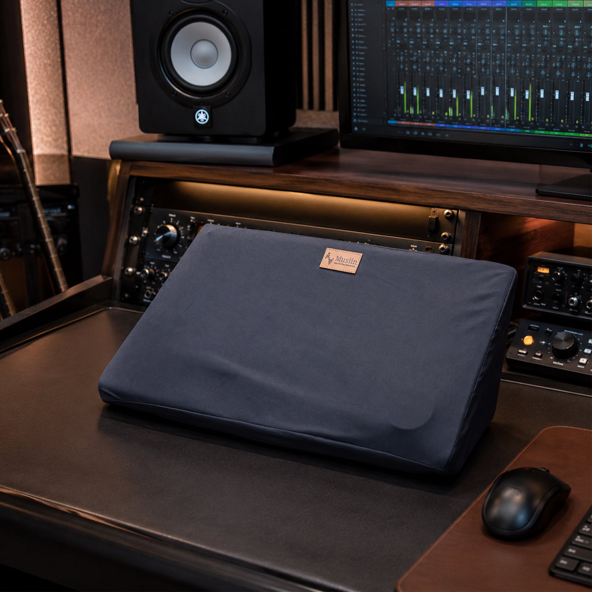 Musiin Audio Mixer Cover Compatible with Behringer X-Touch Premium Chinlon Dust Cover - Provides protection for universal home studio audio mixer midi controller